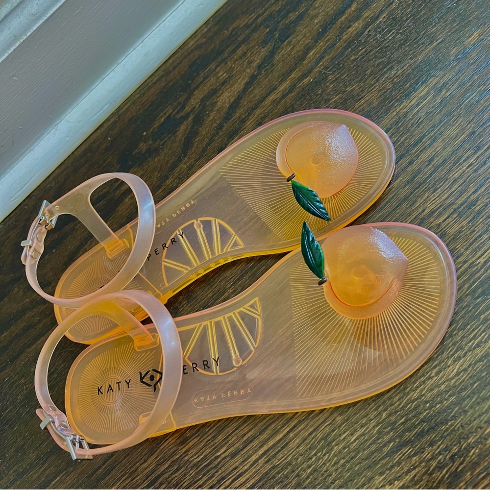 Katy Perry Geli Peach sandals